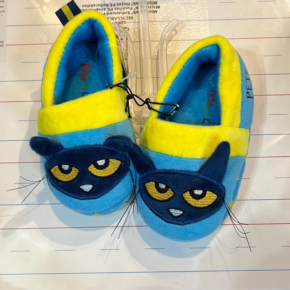 Pete the Cat Slipper (Toddler) size 5